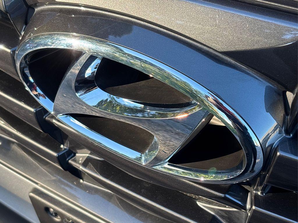 used 2024 Hyundai TUCSON Hybrid car, priced at $28,833