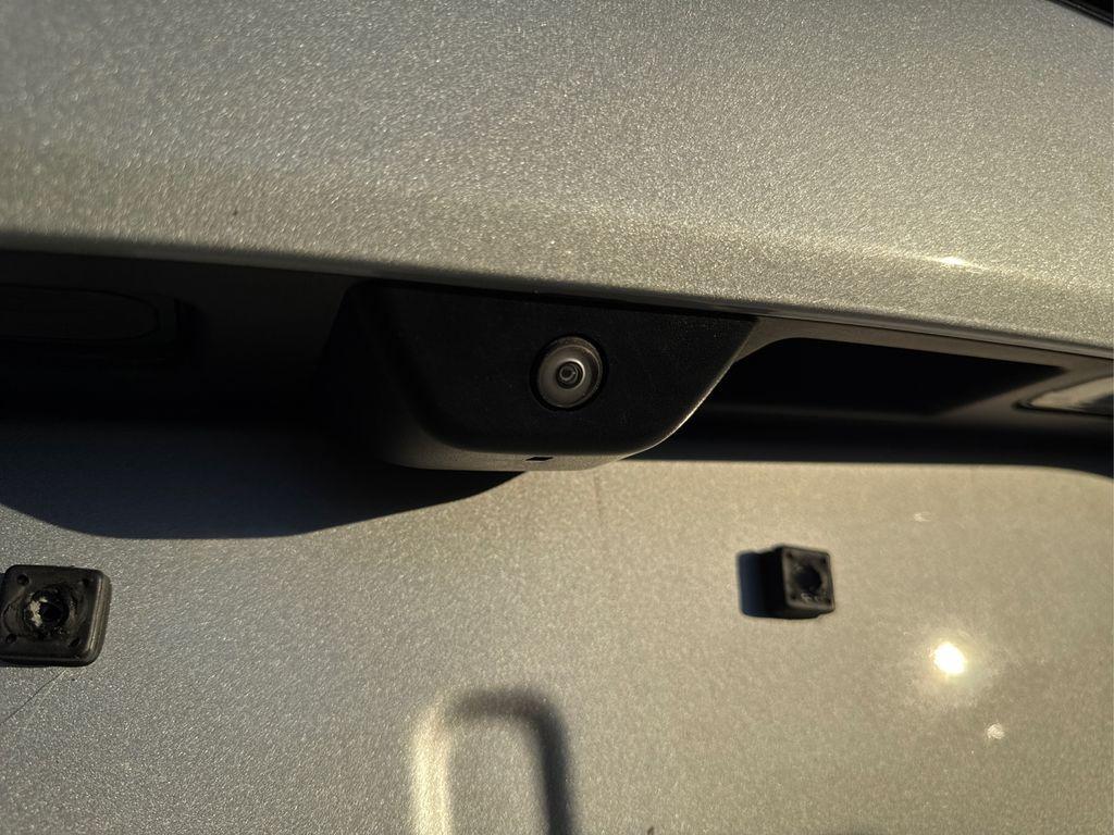 used 2023 Jeep Grand Cherokee car, priced at $33,000