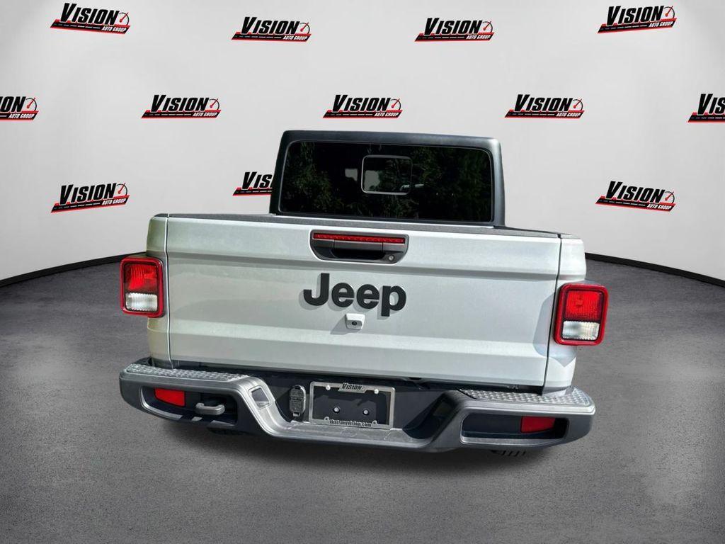 used 2024 Jeep Gladiator car, priced at $36,244