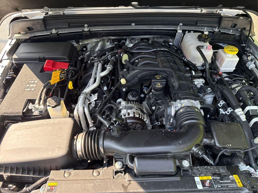 used 2024 Jeep Gladiator car, priced at $36,244