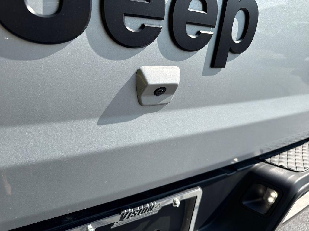 used 2024 Jeep Gladiator car, priced at $36,244
