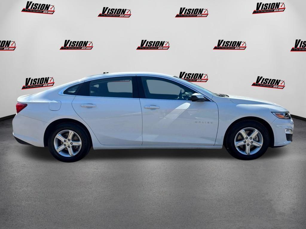 used 2023 Chevrolet Malibu car, priced at $17,989