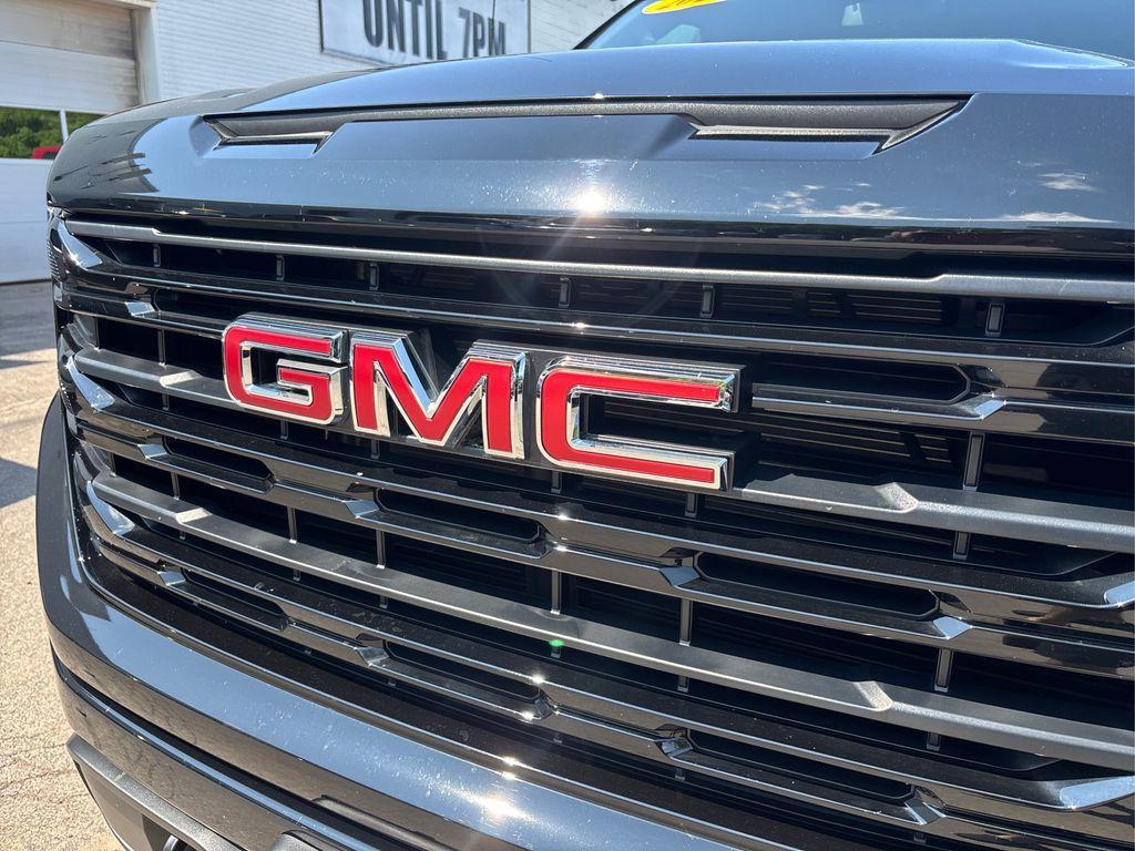 used 2022 GMC Sierra 1500 car, priced at $42,990