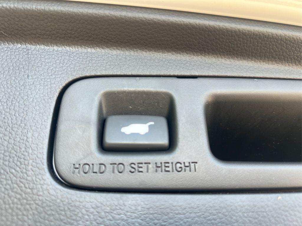 used 2023 Honda CR-V Hybrid car, priced at $33,493