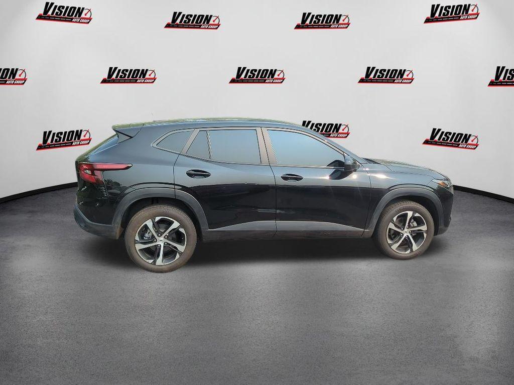 used 2024 Chevrolet Trax car, priced at $21,895