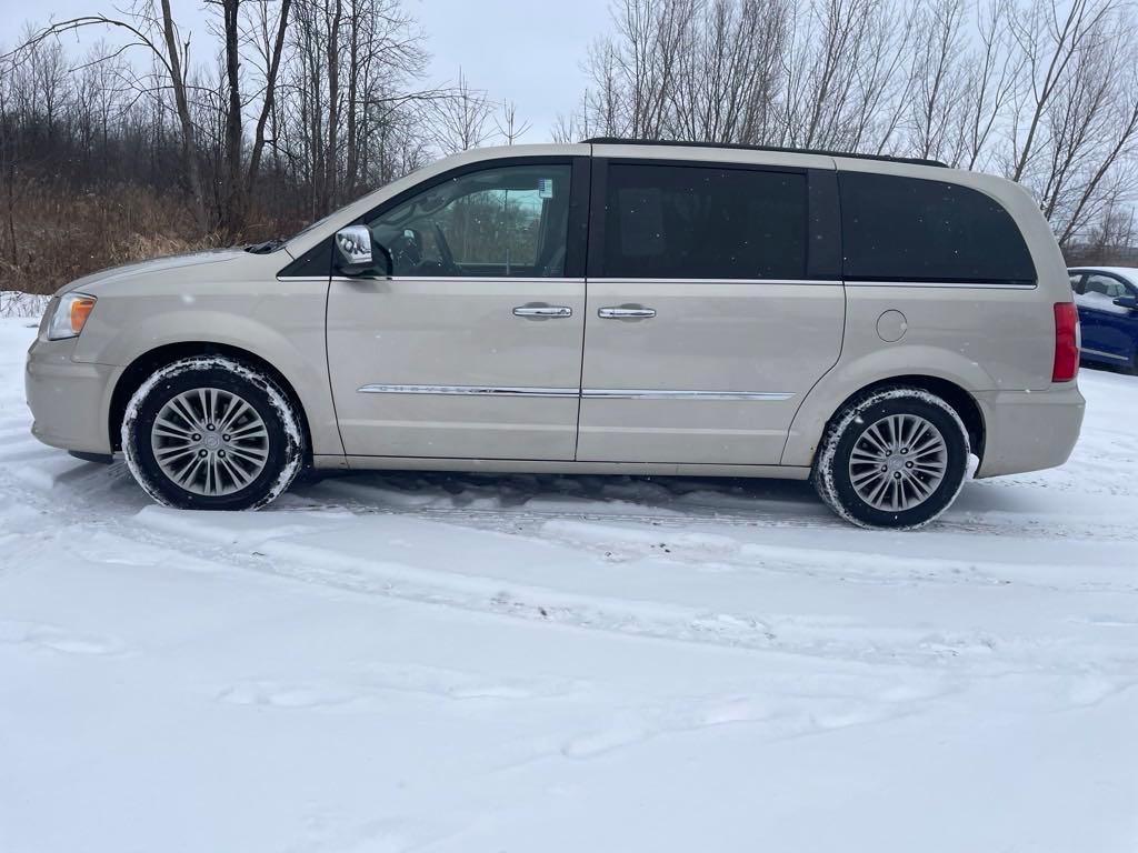 used 2014 Chrysler Town & Country car, priced at $10,859