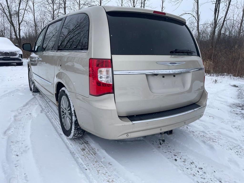 used 2014 Chrysler Town & Country car, priced at $10,859