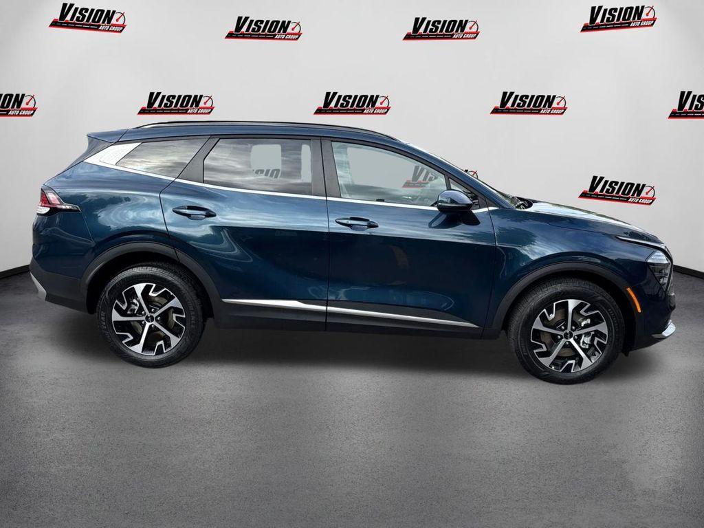used 2025 Kia Sportage Hybrid car, priced at $31,601
