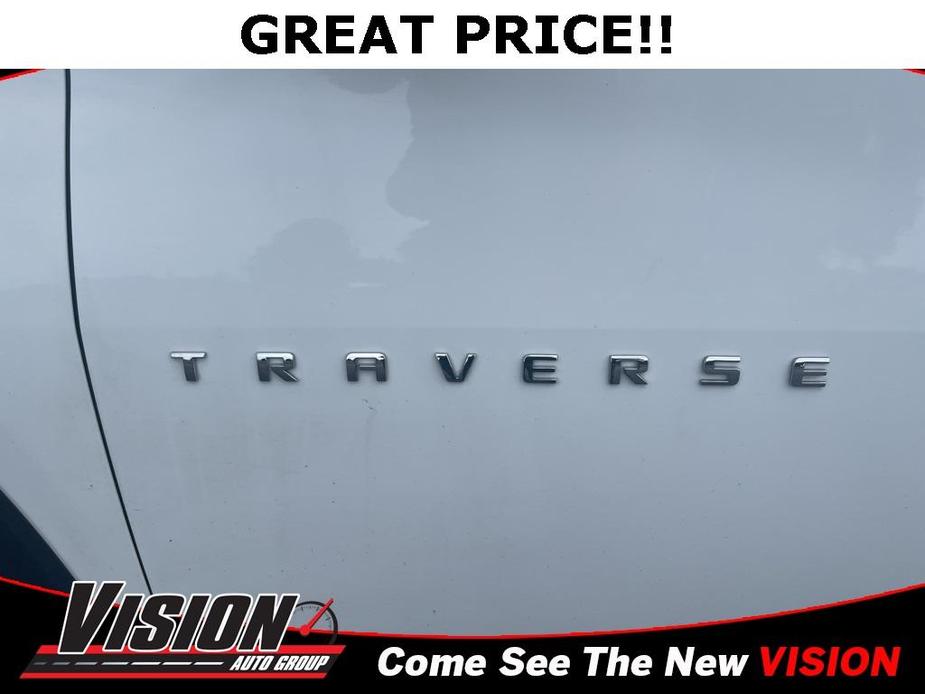 used 2021 Chevrolet Traverse car, priced at $22,777