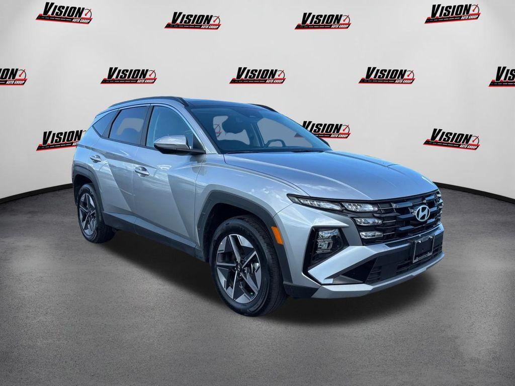 used 2025 Hyundai TUCSON Hybrid car, priced at $31,889