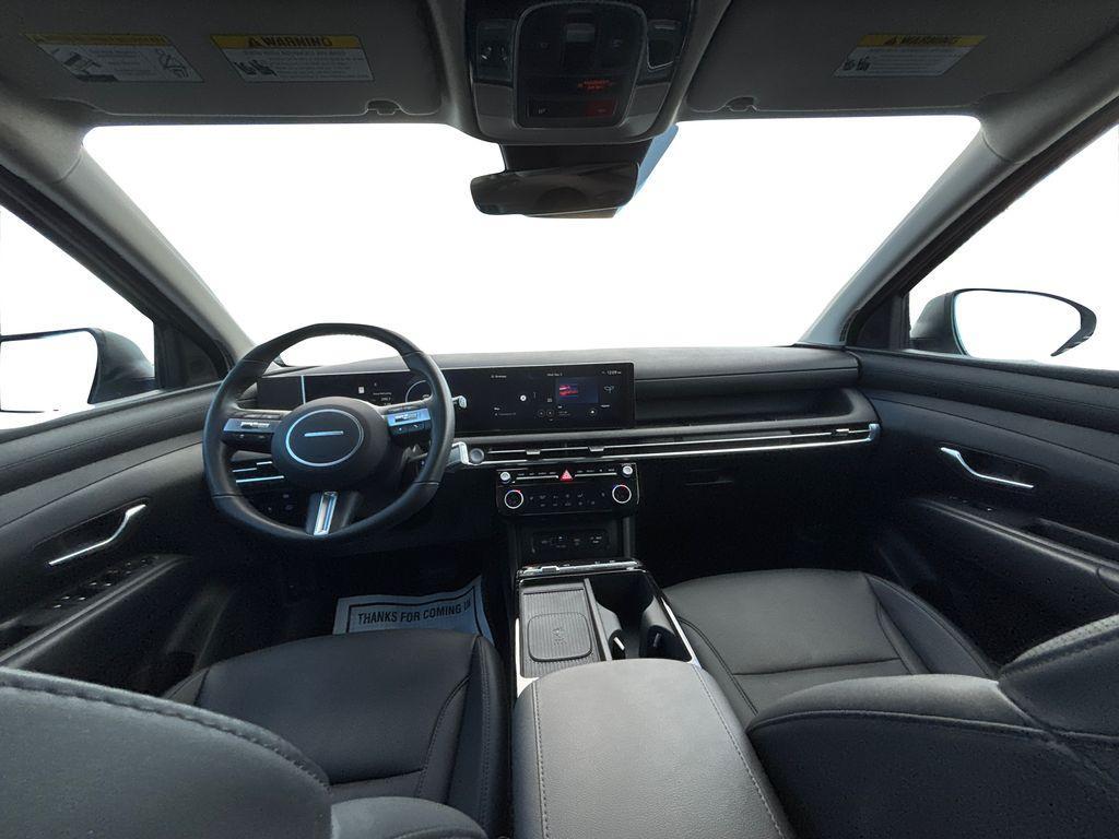 used 2025 Hyundai TUCSON Hybrid car, priced at $31,889