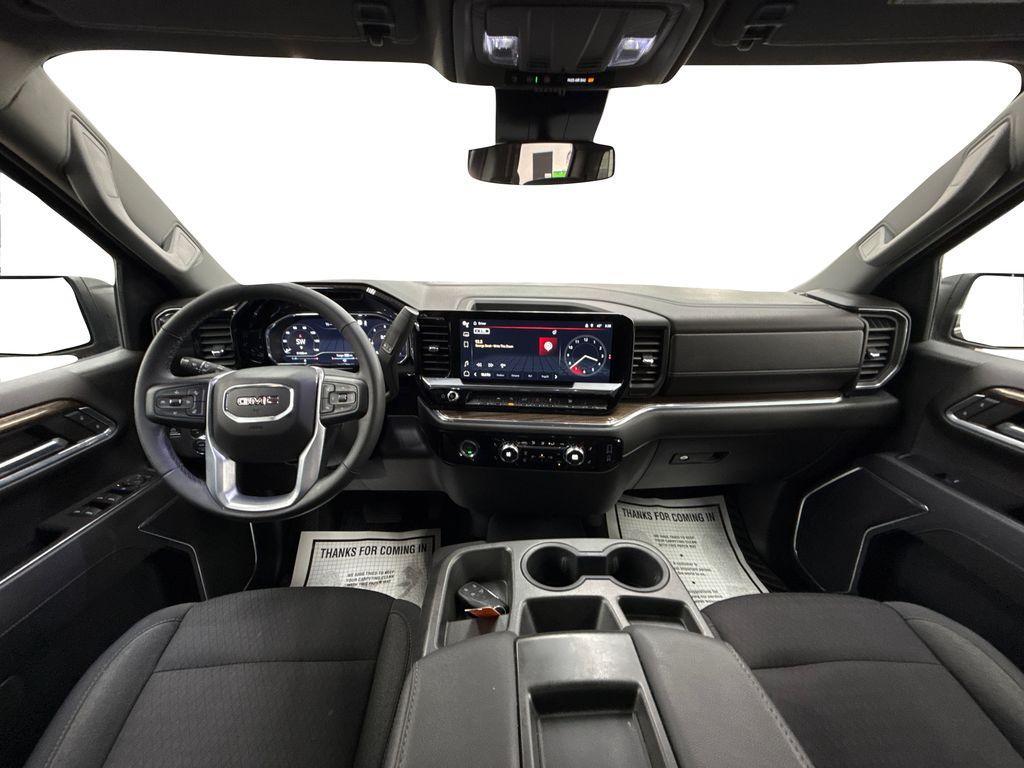 used 2023 GMC Sierra 1500 car, priced at $38,700