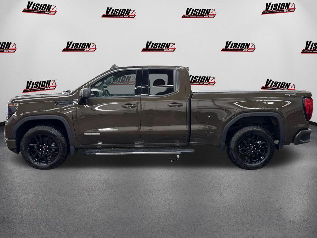 used 2023 GMC Sierra 1500 car, priced at $38,700