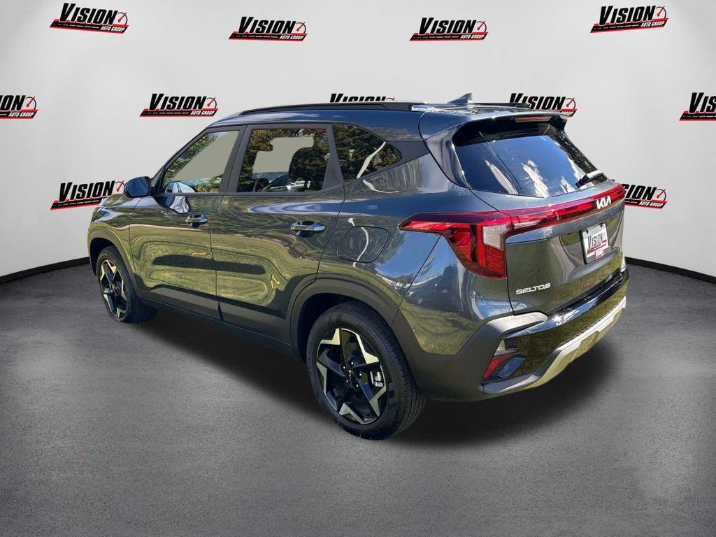 used 2025 Kia Seltos car
