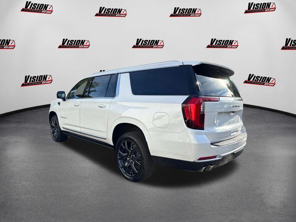 used 2025 GMC Yukon XL car, priced at $87,990