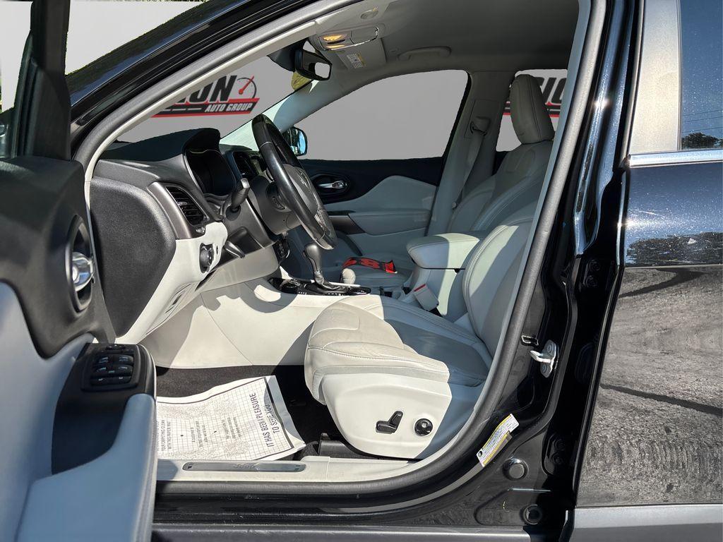 used 2019 Jeep Cherokee car, priced at $16,200