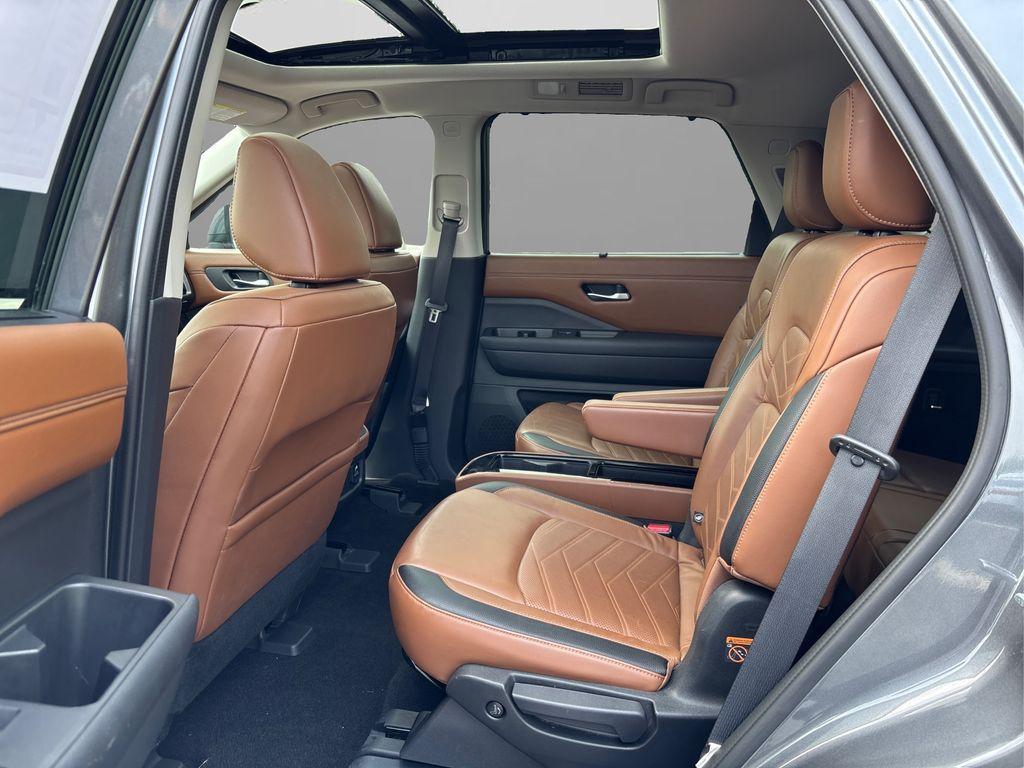 used 2022 Nissan Pathfinder car, priced at $29,869