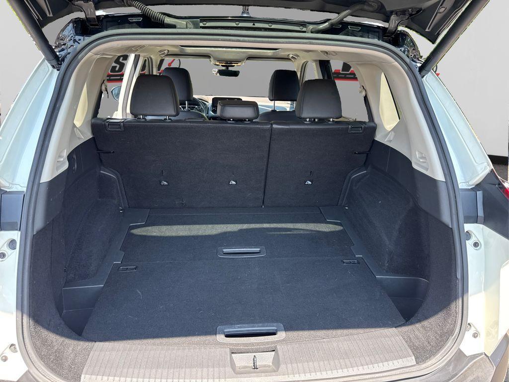 used 2022 Nissan Rogue car, priced at $26,595