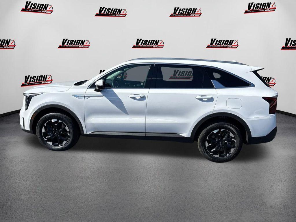 used 2025 Kia Sorento car, priced at $33,988