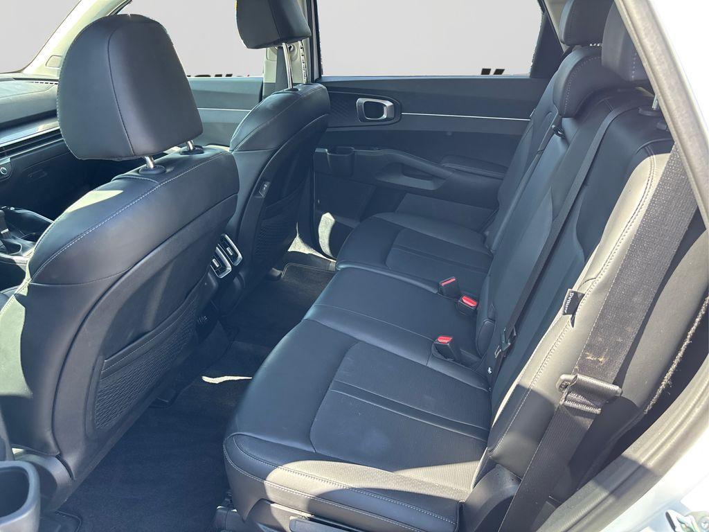 used 2025 Kia Sorento car, priced at $33,988