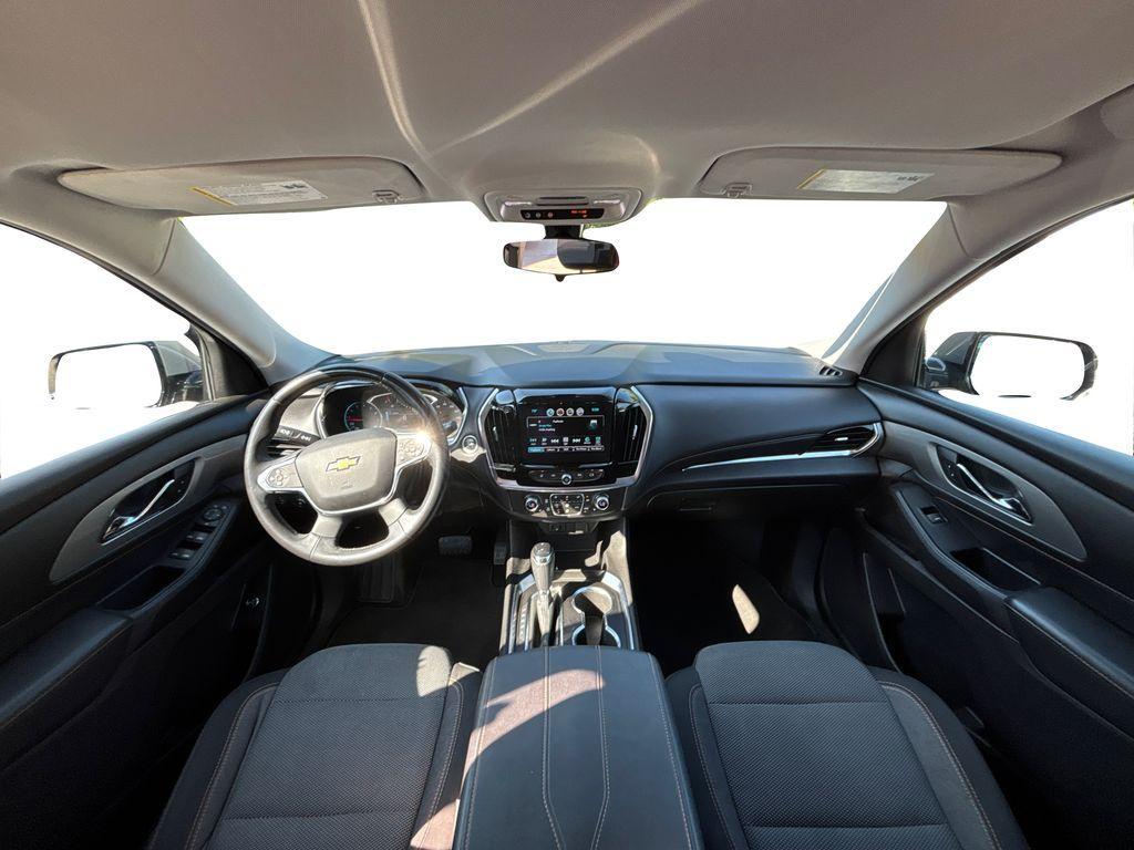 used 2018 Chevrolet Traverse car, priced at $17,495