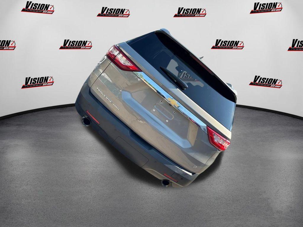 used 2018 Chevrolet Traverse car, priced at $17,495