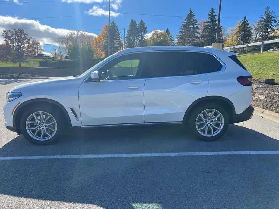 used 2021 BMW X5 car, priced at $38,996