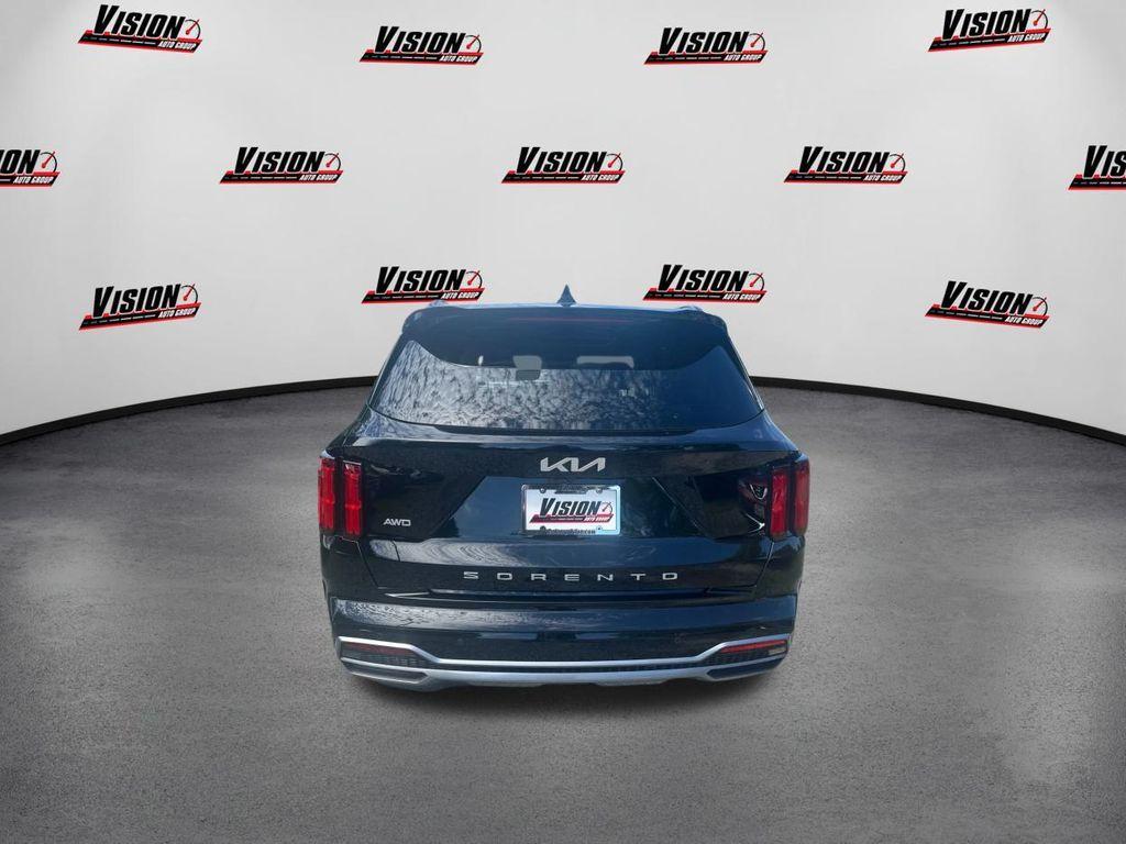 used 2022 Kia Sorento car, priced at $31,041