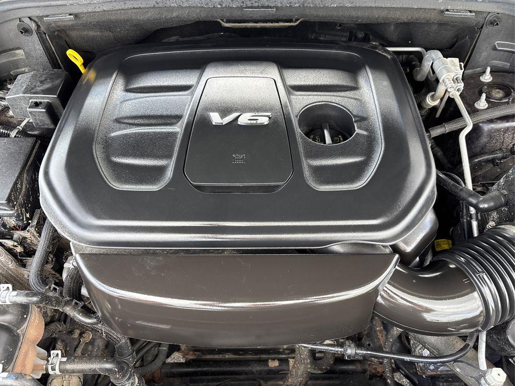 used 2018 Jeep Grand Cherokee car, priced at $16,718