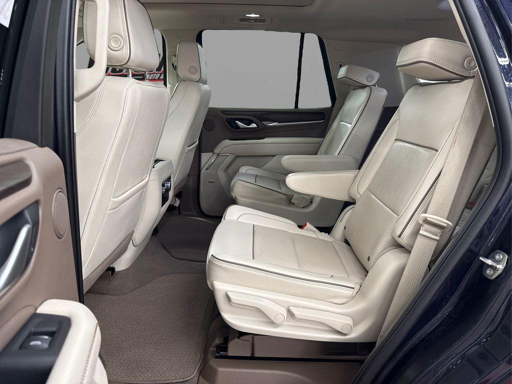 used 2022 GMC Yukon car, priced at $56,590