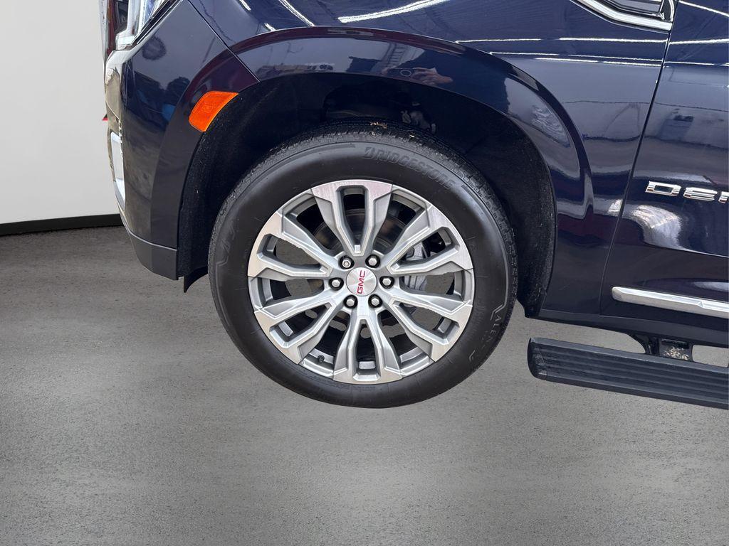 used 2022 GMC Yukon car, priced at $56,590