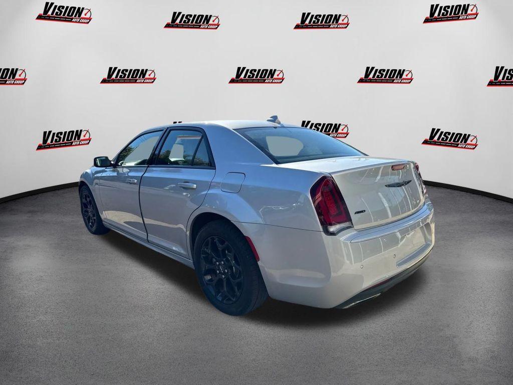 used 2022 Chrysler 300 car, priced at $26,900