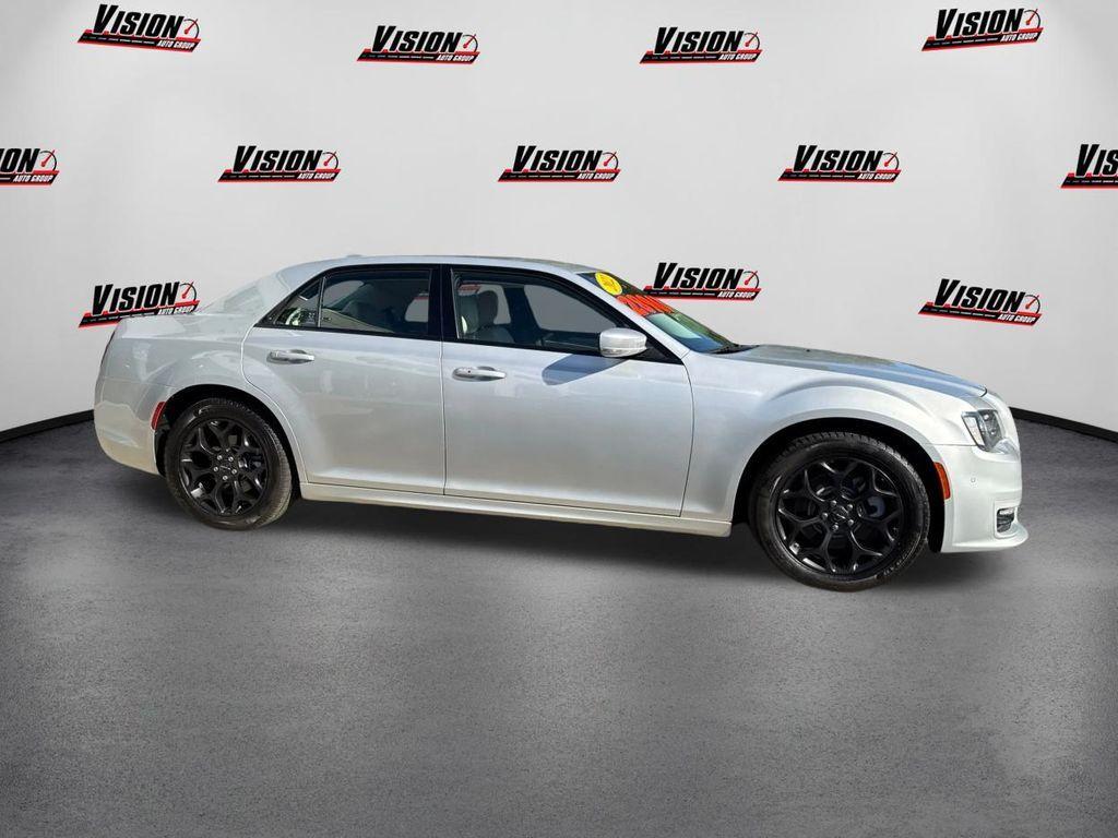 used 2022 Chrysler 300 car, priced at $26,900