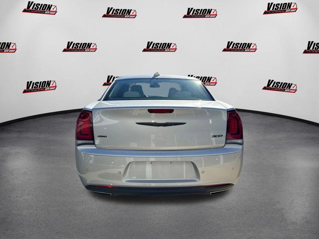 used 2022 Chrysler 300 car, priced at $26,900