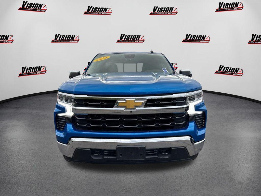 used 2024 Chevrolet Silverado 1500 car, priced at $39,927