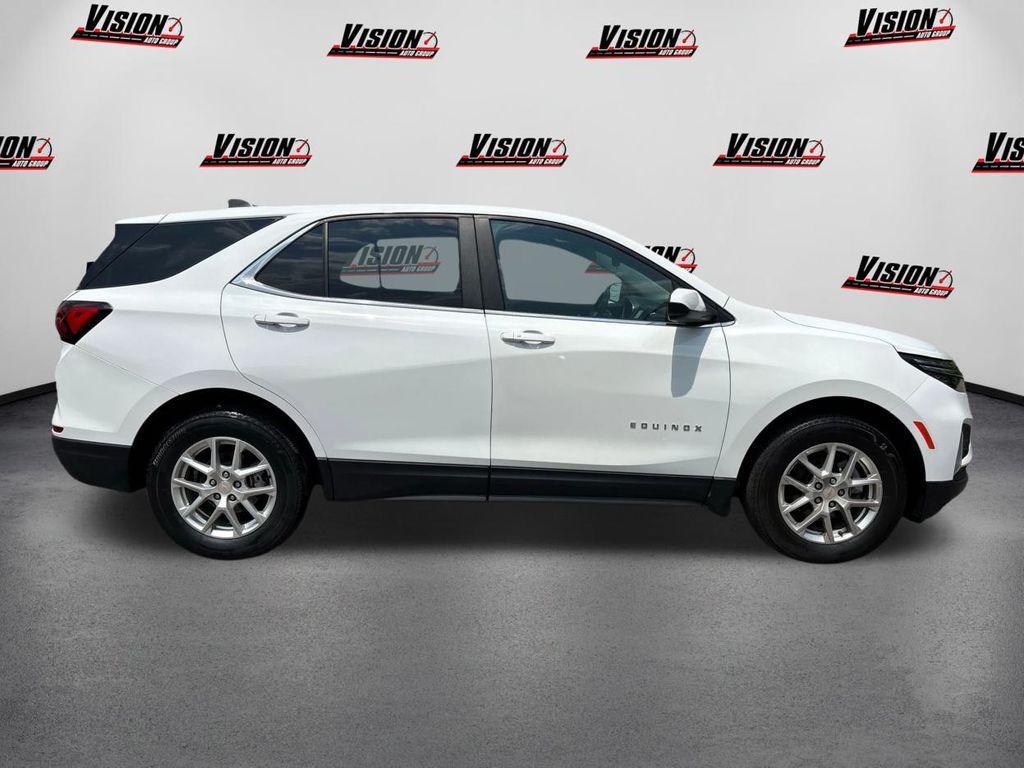 used 2022 Chevrolet Equinox car, priced at $22,290