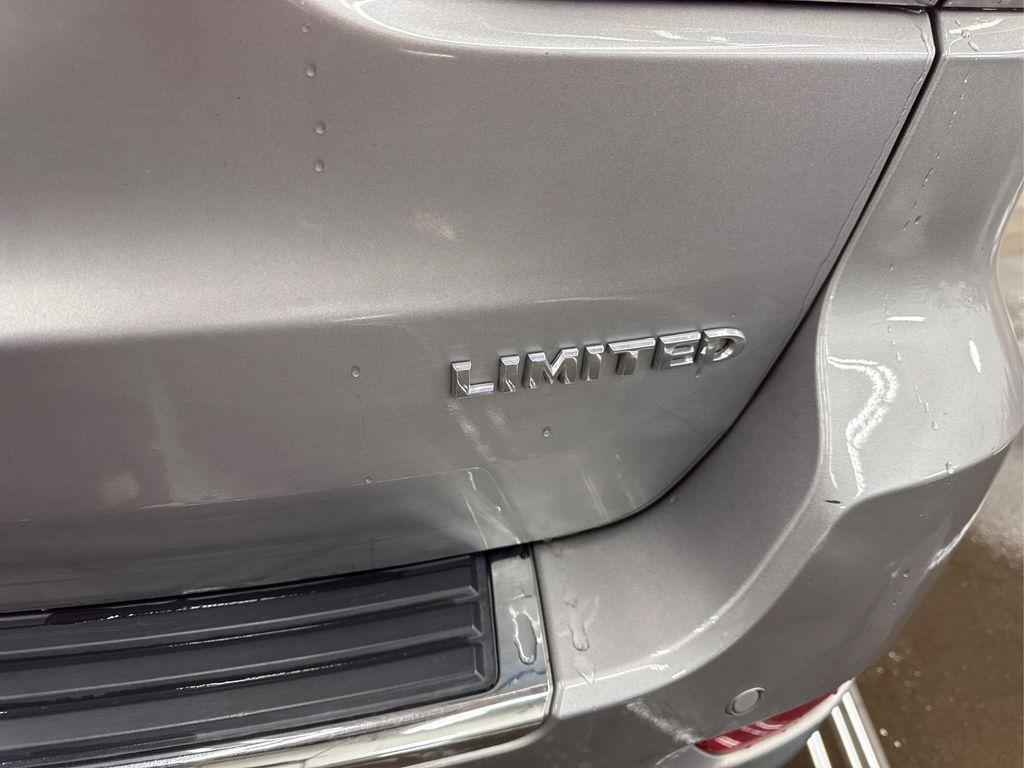 used 2019 Jeep Grand Cherokee car, priced at $20,890