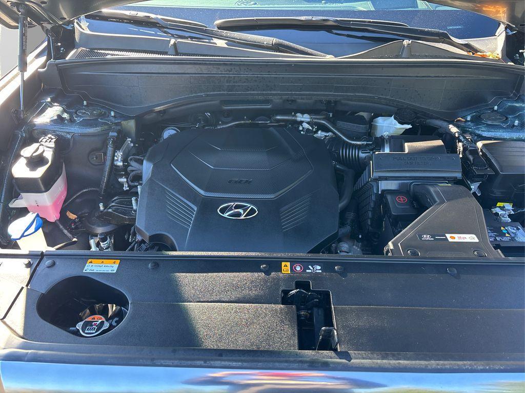 used 2025 Hyundai Palisade car, priced at $48,401