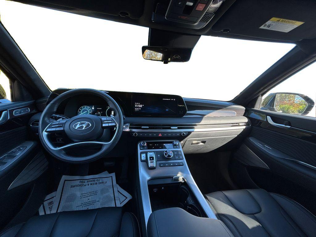 used 2025 Hyundai Palisade car, priced at $48,401