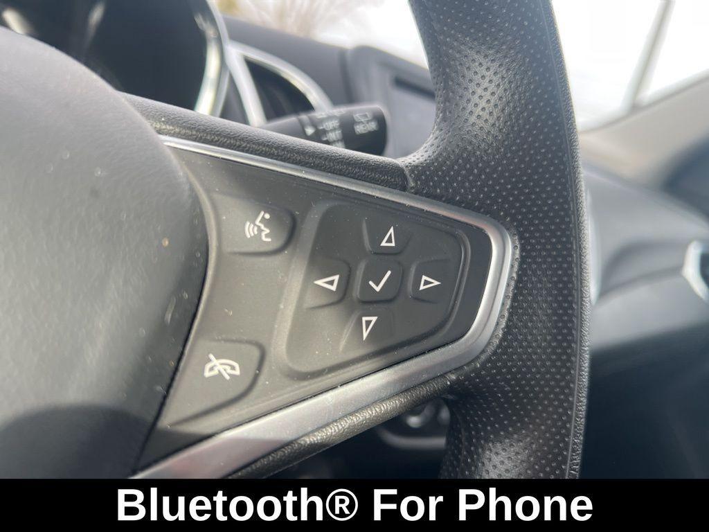 used 2023 Chevrolet Equinox car, priced at $21,995
