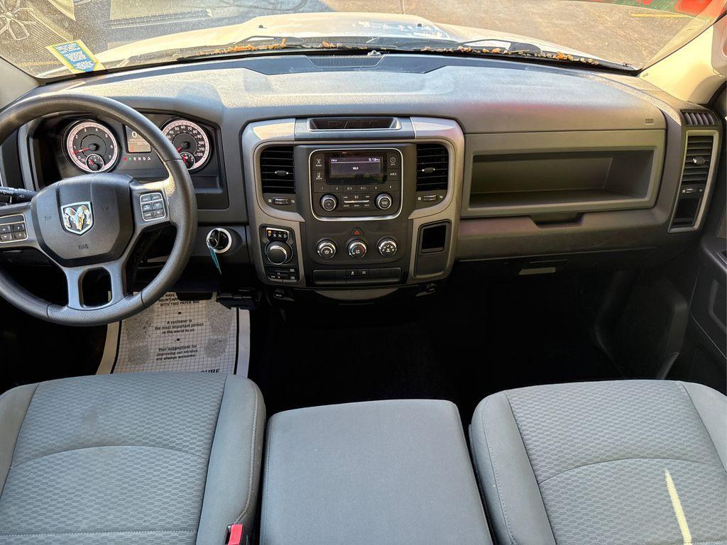 used 2019 Ram 1500 Classic car, priced at $25,000