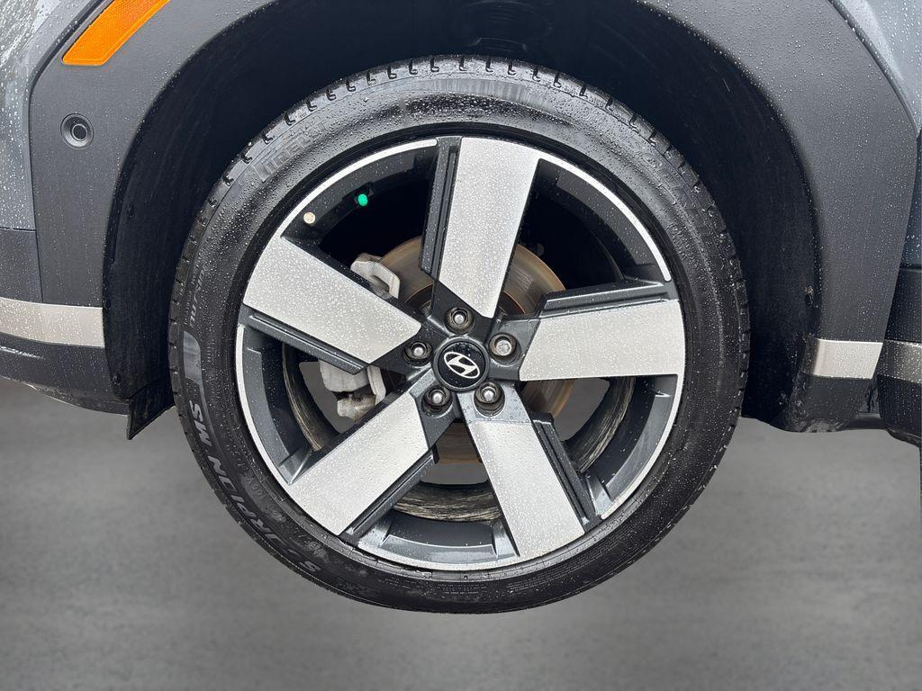 used 2024 Hyundai Santa Fe car, priced at $37,777