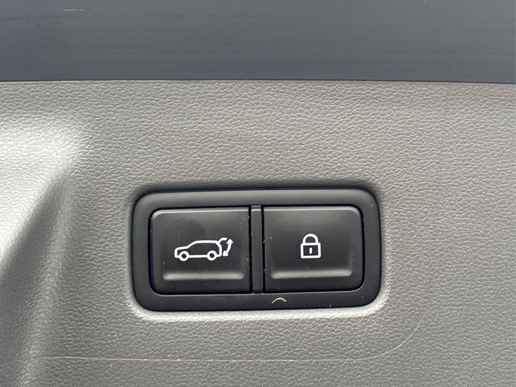 used 2024 Hyundai Santa Fe car, priced at $37,777