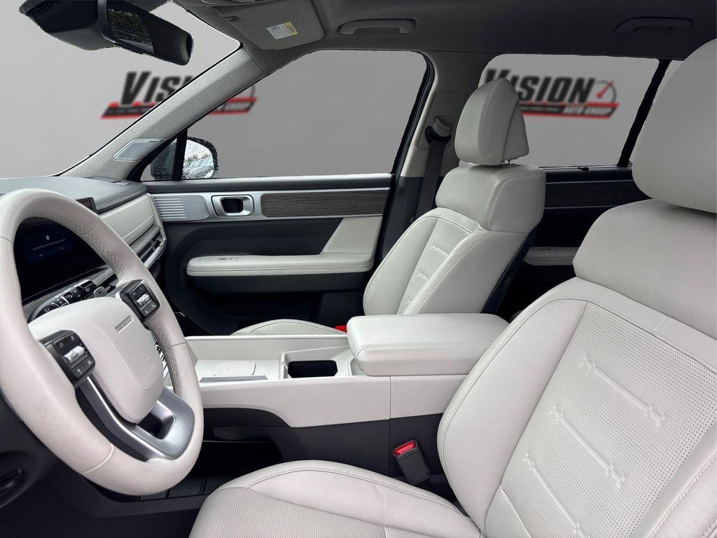 used 2024 Hyundai Santa Fe car, priced at $37,777
