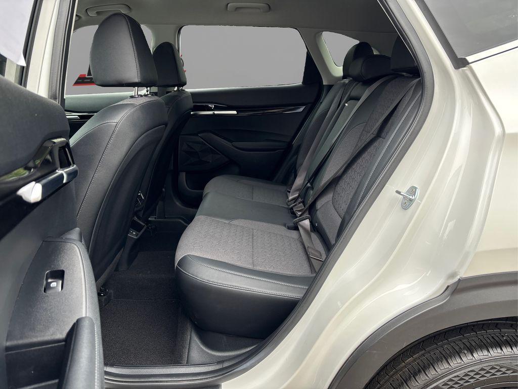 used 2024 Kia Seltos car, priced at $25,391
