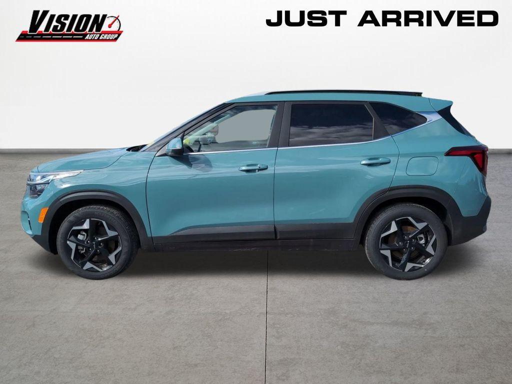 used 2025 Kia Seltos car, priced at $27,025