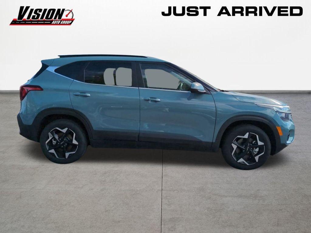 used 2025 Kia Seltos car, priced at $27,025