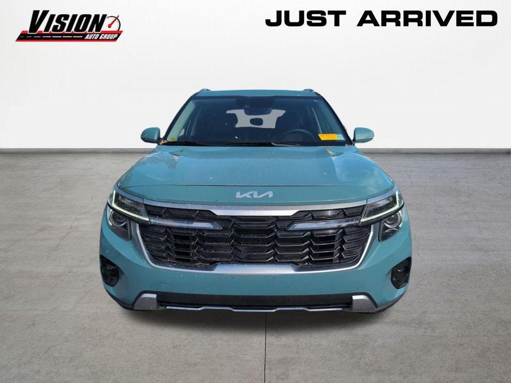 used 2025 Kia Seltos car, priced at $27,025