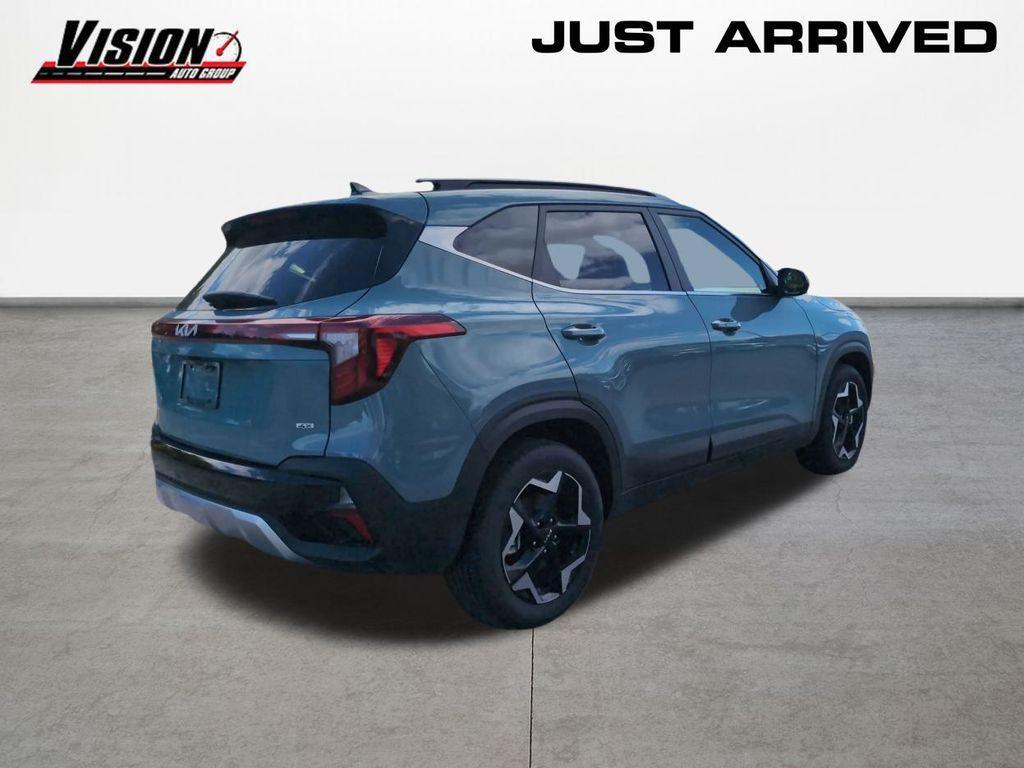 used 2025 Kia Seltos car, priced at $27,025