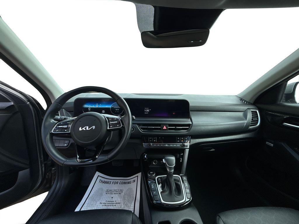 used 2024 Kia Seltos car, priced at $23,999